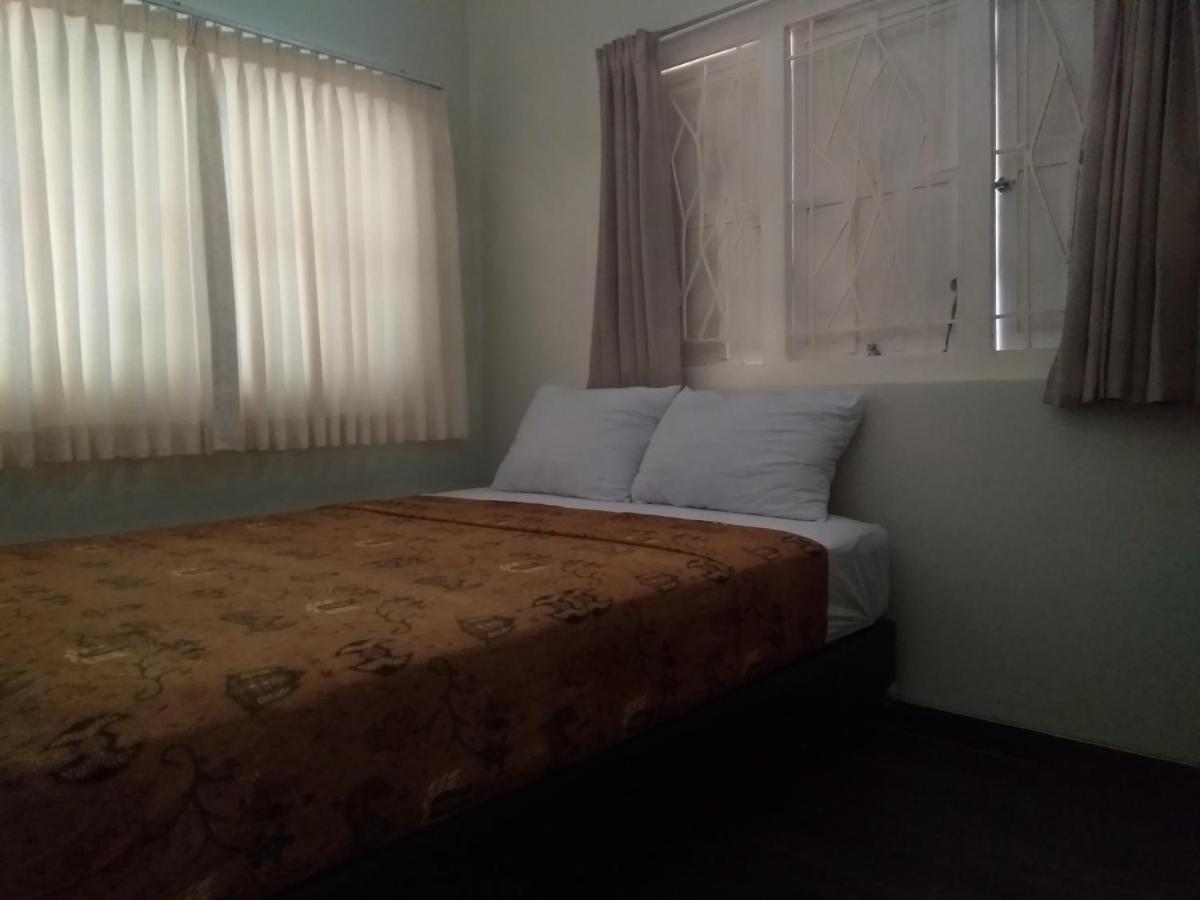 Omah Ngadiwinatan Syariah Apartment Yogyakarta Exterior photo